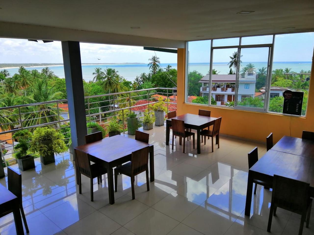 Mars Hotel Tangalle Exterior foto