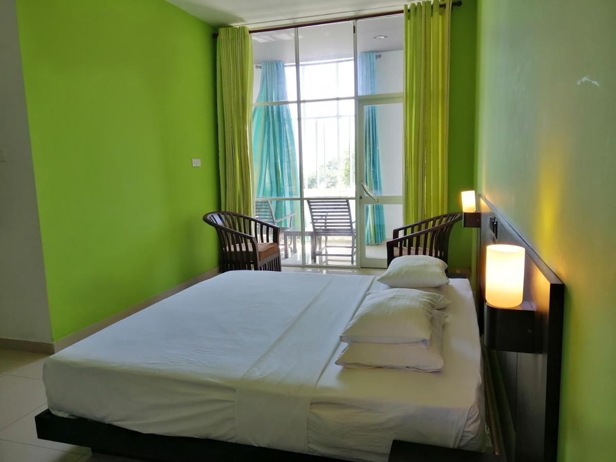 Mars Hotel Tangalle Exterior foto